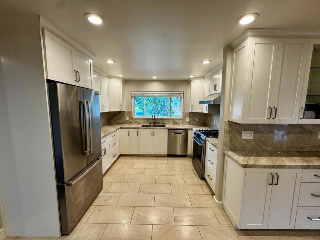 1405 Antonio Lane - Photo 4