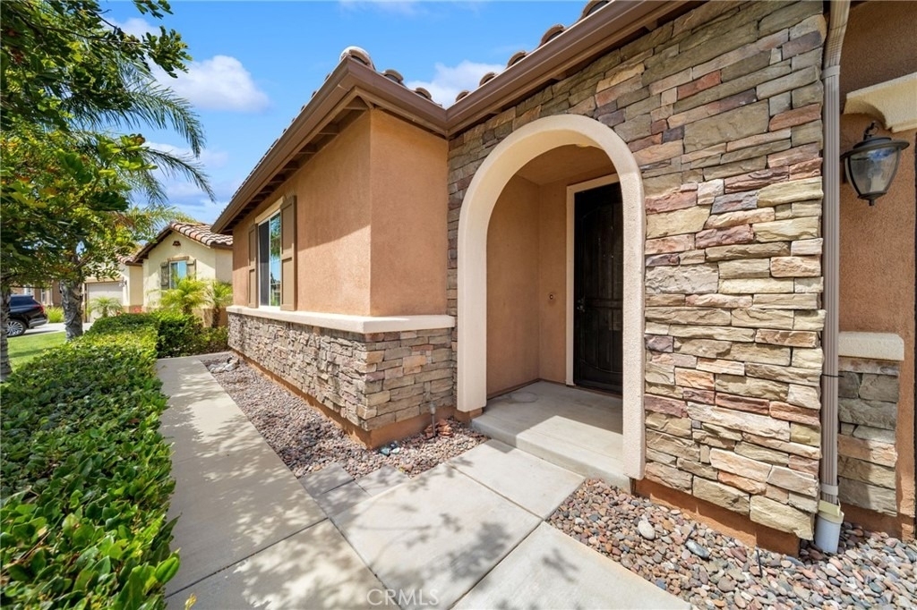 1420 Yarrow - Photo 3
