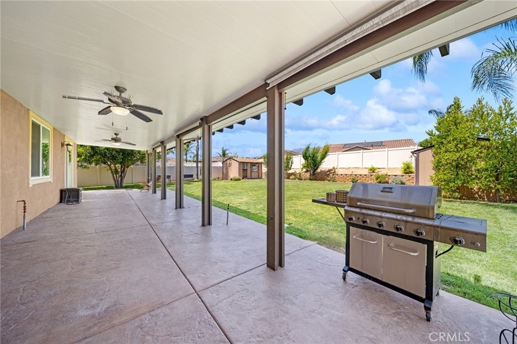 1420 Yarrow - Photo 1