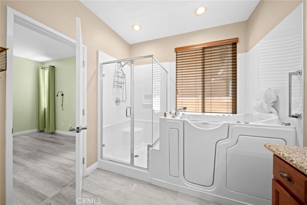 1420 Yarrow - Photo 18