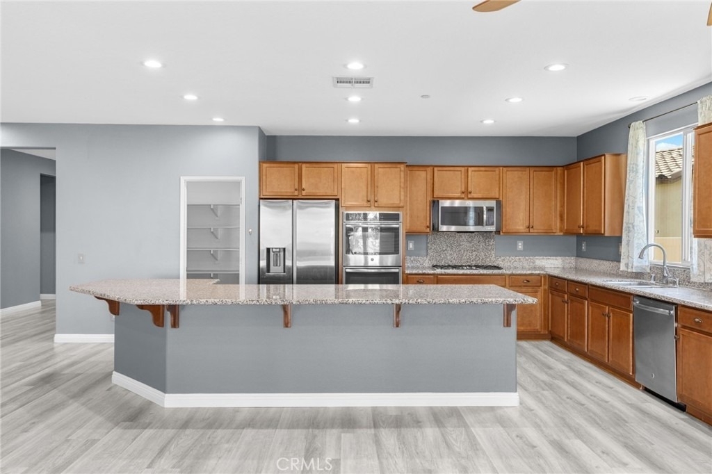 1420 Yarrow - Photo 10