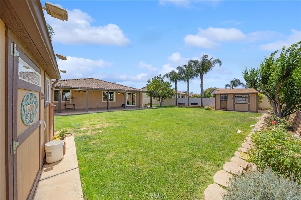 1420 Yarrow - Photo 40