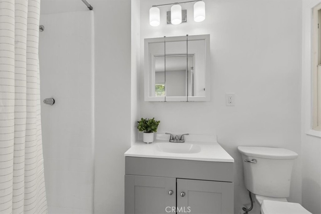 529 W Blaine Street - Photo 13