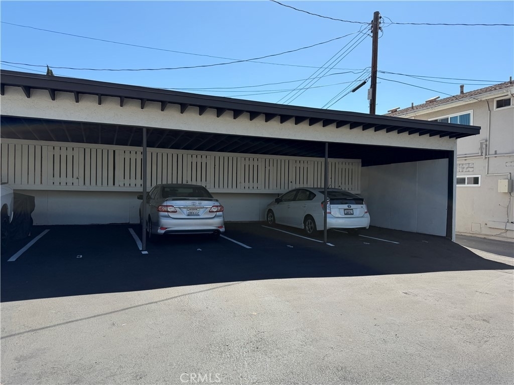 20 W Grand - Photo 10