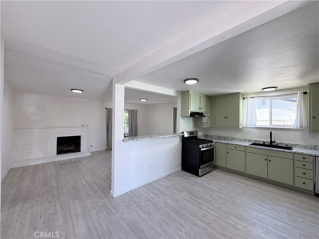 175 S Vallejo Way - Photo 1