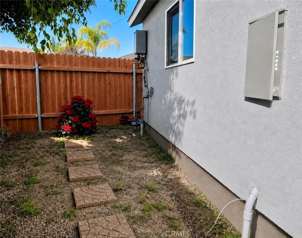 1609 W Badillo - Photo 7
