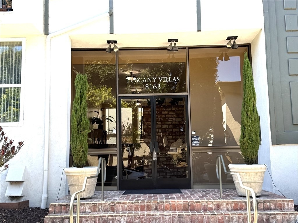 8163 Redlands - Photo 1