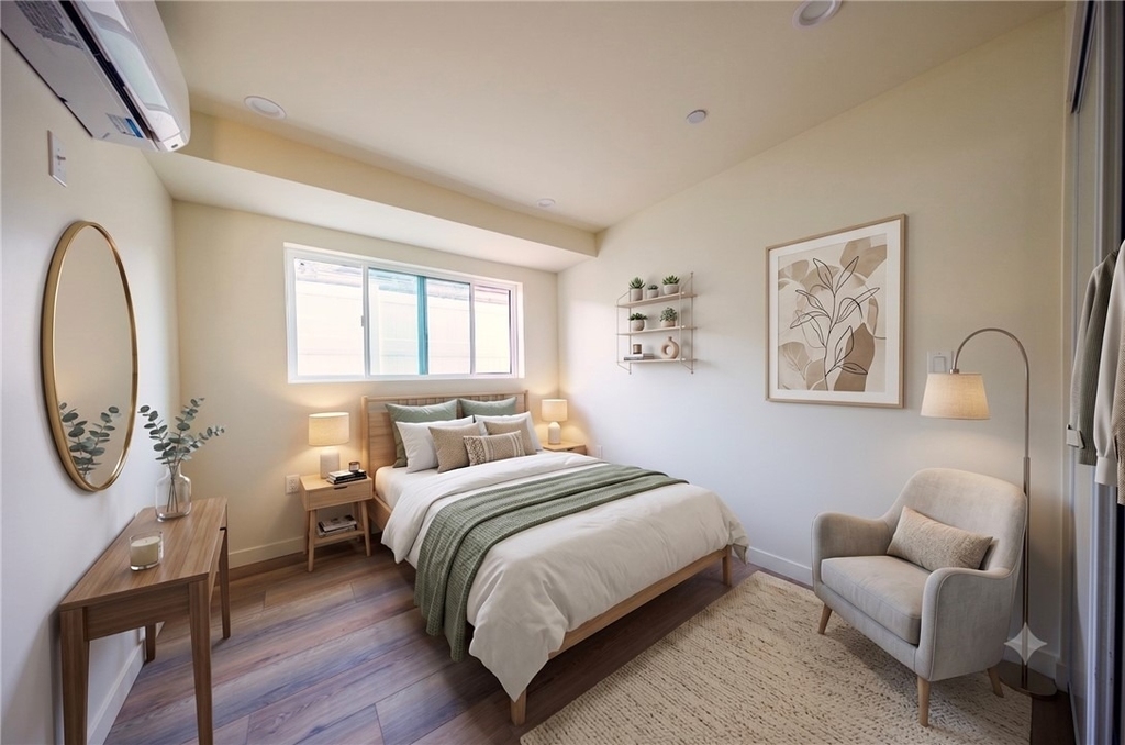 5933 Comey Avenue - Photo 5