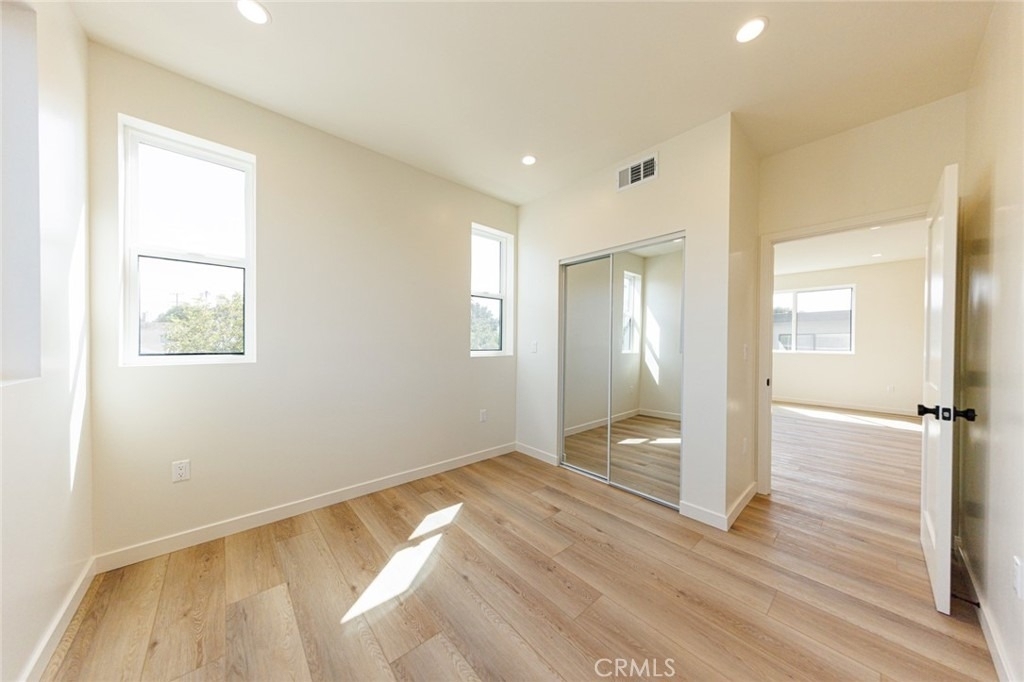 5933 Comey Avenue - Photo 23