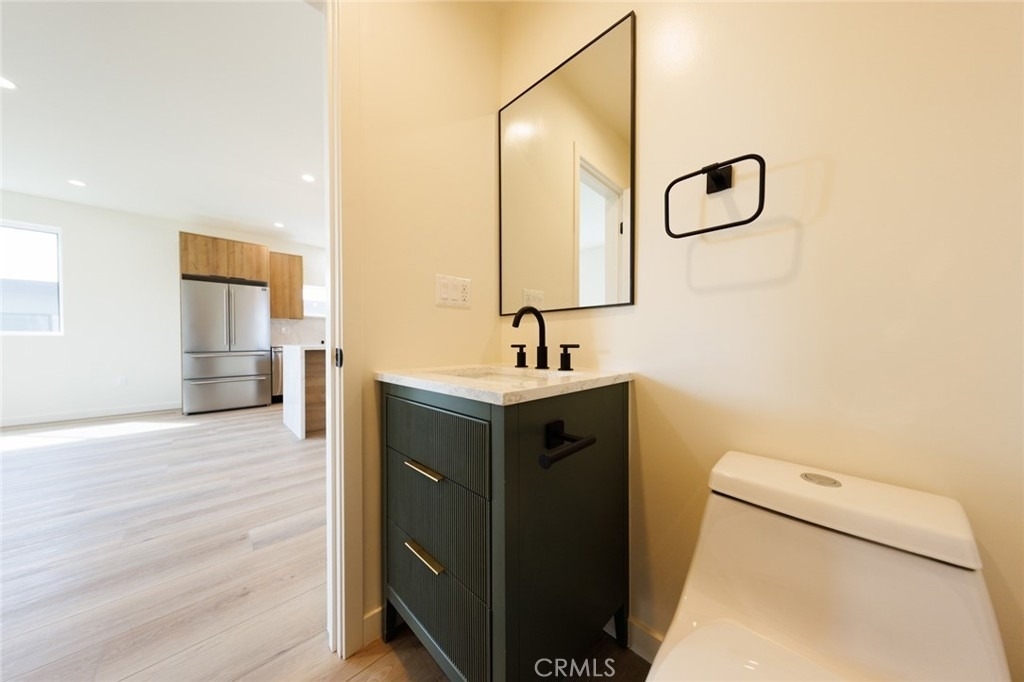 5933 Comey Avenue - Photo 21