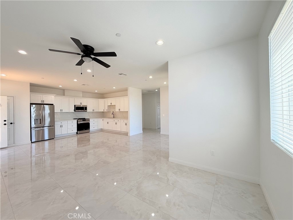 8153 Banana Avenue - Photo 5
