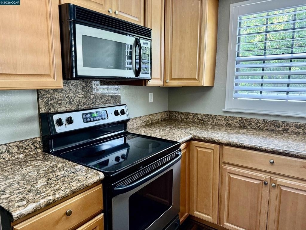 202 Kelley Ln - Photo 5