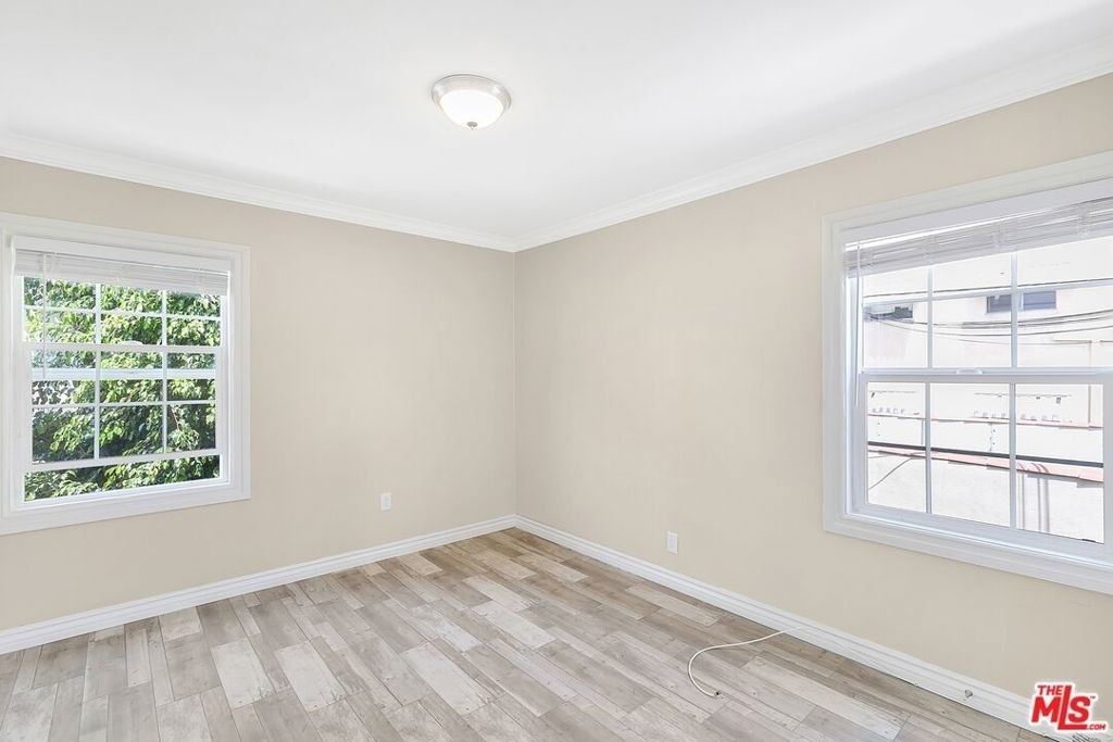 8613 1/4 W Olympic Boulevard - Photo 6
