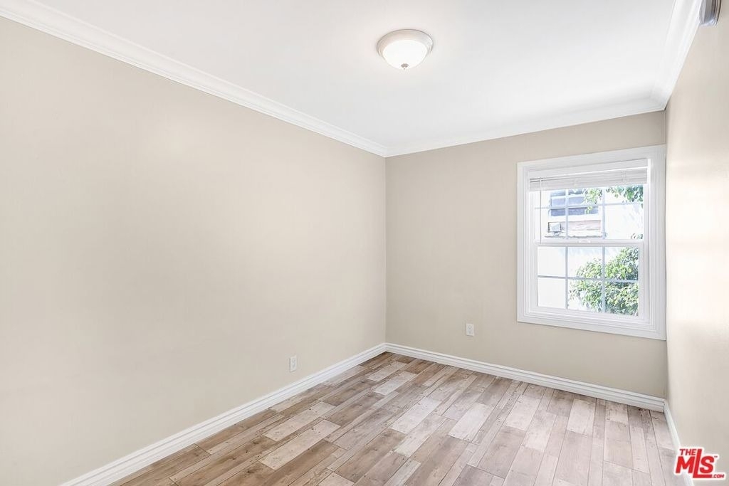 8613 1/4 W Olympic Boulevard - Photo 8
