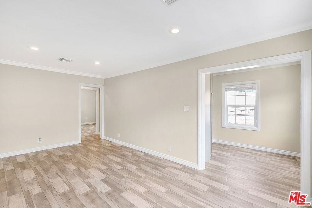 8613 1/4 W Olympic Boulevard - Photo 1