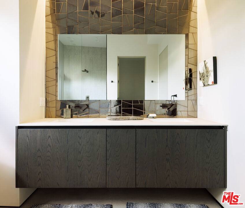 366 Huntley Drive - Photo 13