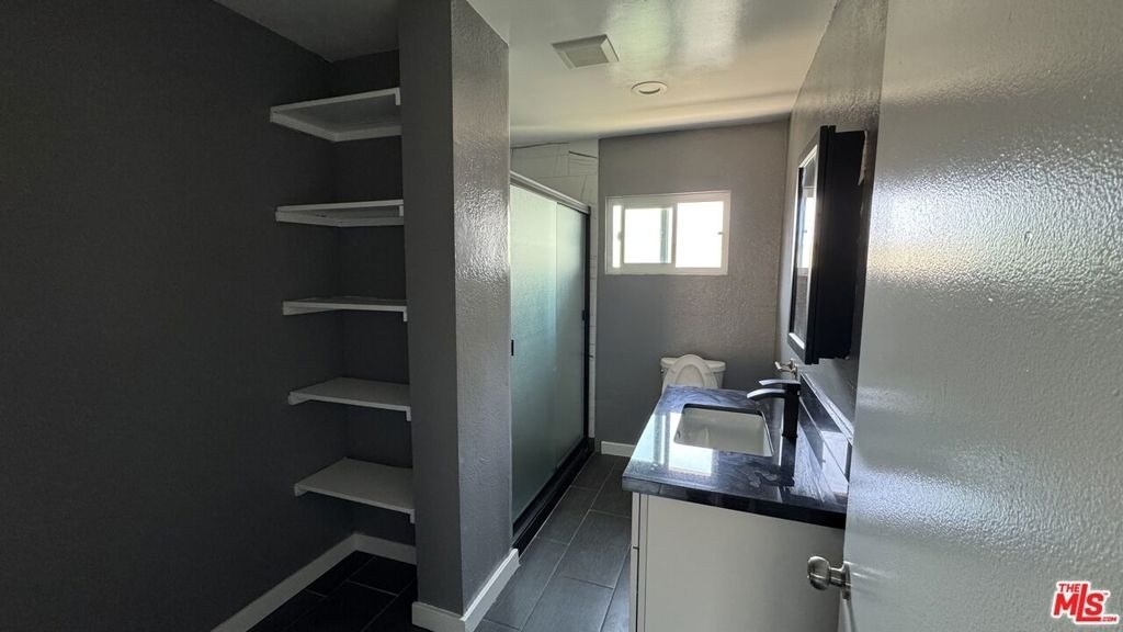 1255 Velasco Street - Photo 8