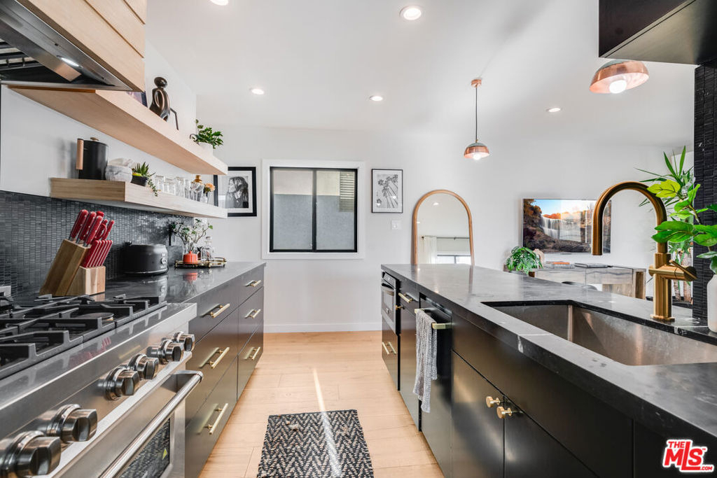 17 Sunset Avenue - Photo 8