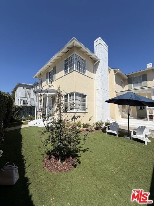 1312 1314 Devon Avenue - Photo 1