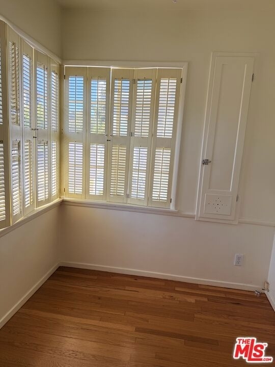 1312 1314 Devon Avenue - Photo 4