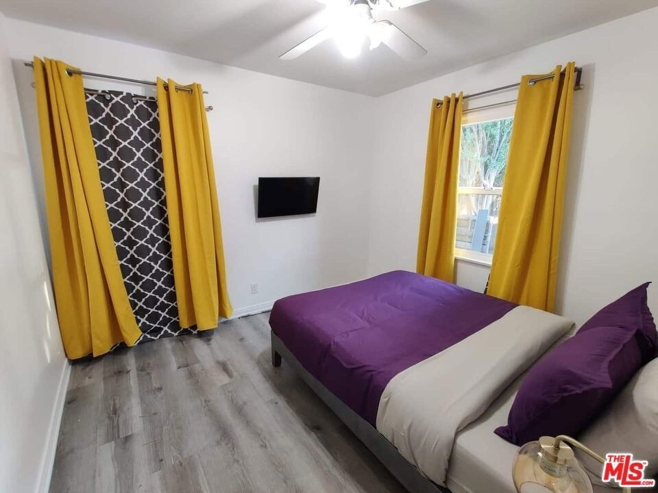 6838 Bertrand Avenue - Photo 10