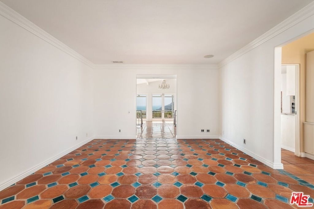 206 Bellino Drive - Photo 32