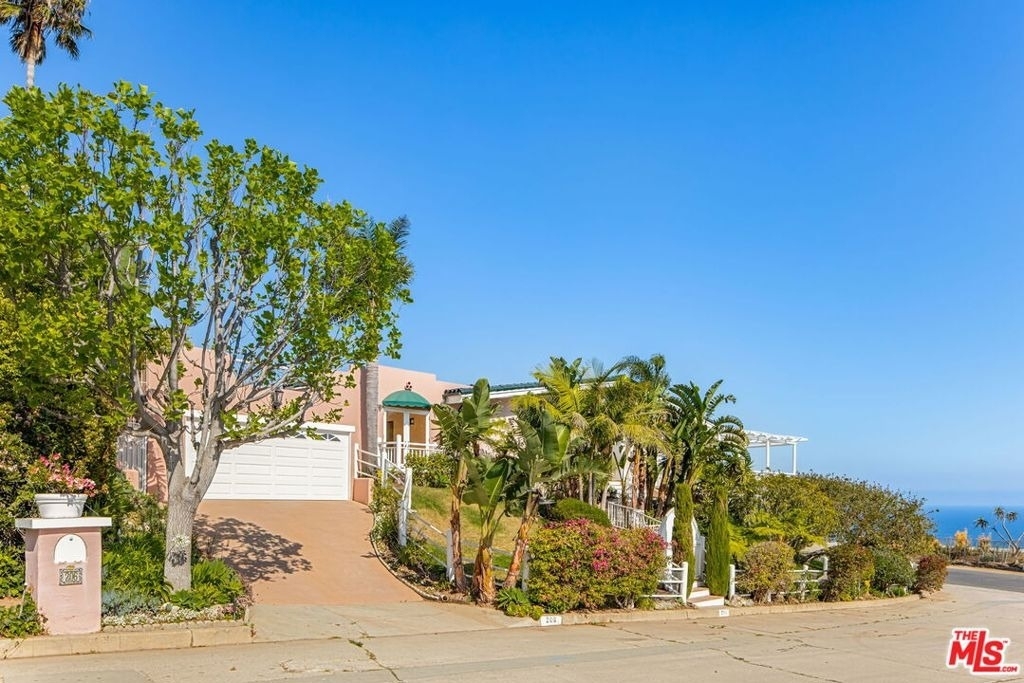 206 Bellino Drive - Photo 35