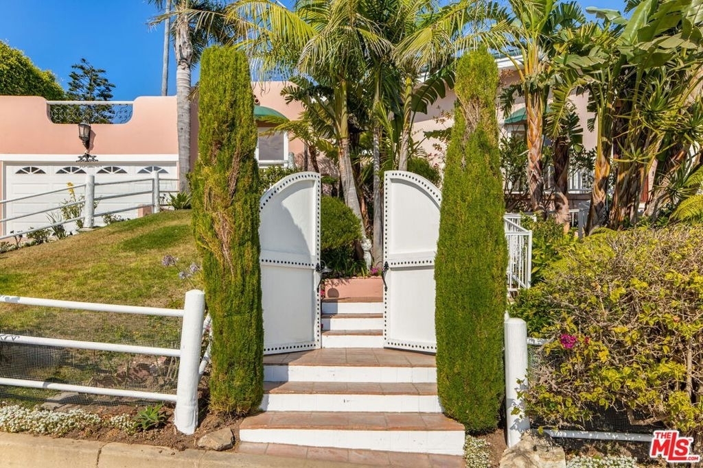 206 Bellino Drive - Photo 3