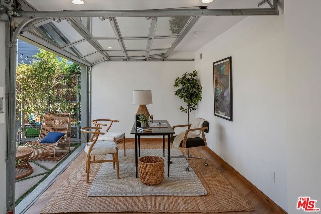 512 Brooks Avenue - Photo 1