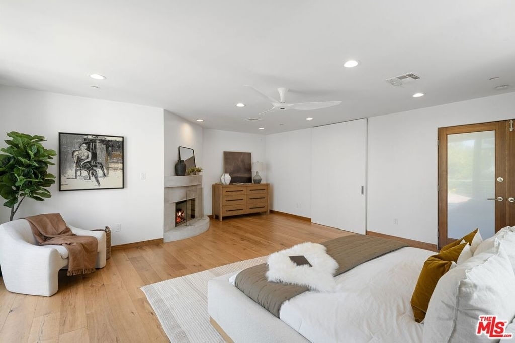 512 Brooks Avenue - Photo 15