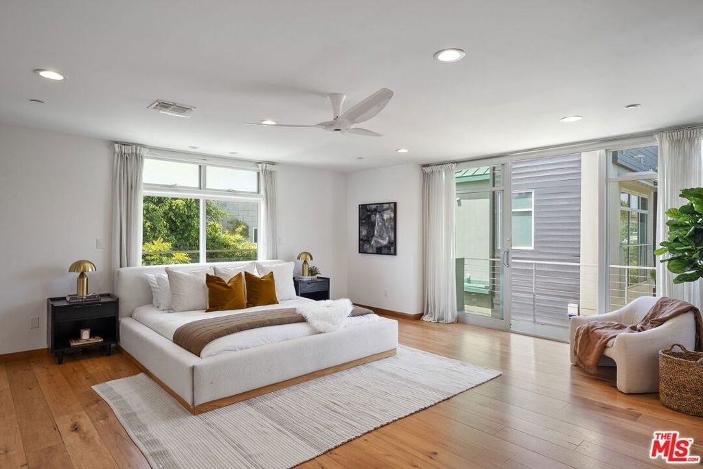 512 Brooks Avenue - Photo 11