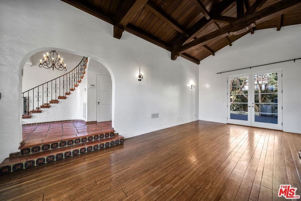 333 S Roxbury Drive - Photo 25