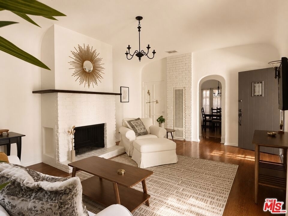 830 N Gardner Street Street - Photo 2