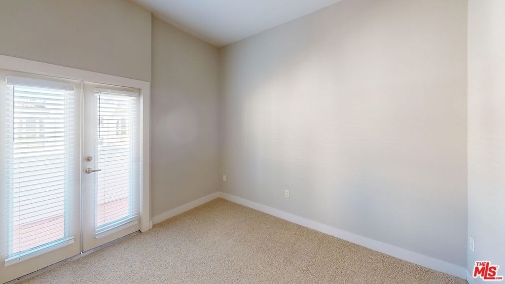 1041 Glendon Avenue - Photo 21