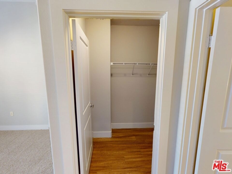 1041 Glendon Avenue - Photo 14