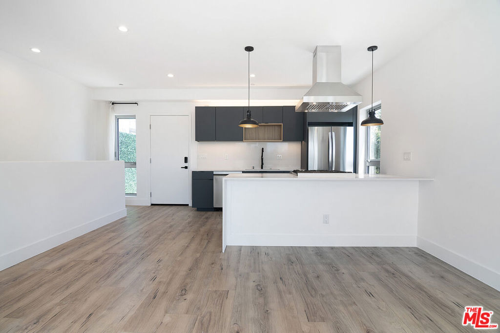 1236 N Fairfax Avenue - Photo 25