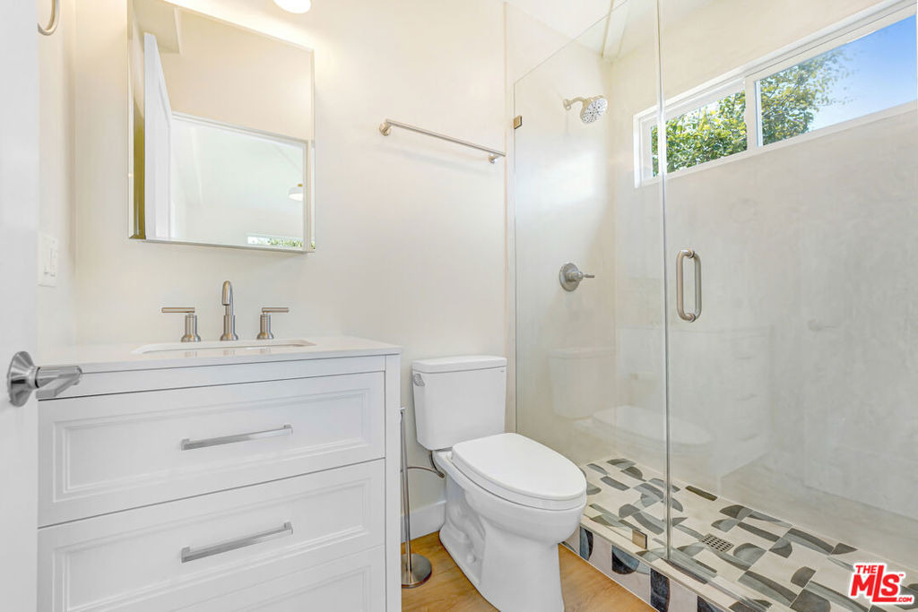 1130 Ashland Avenue - Photo 7