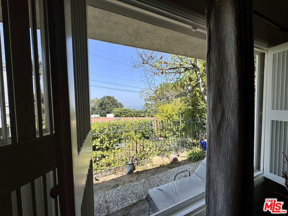 7756 Torreyson Dr. - Photo 3