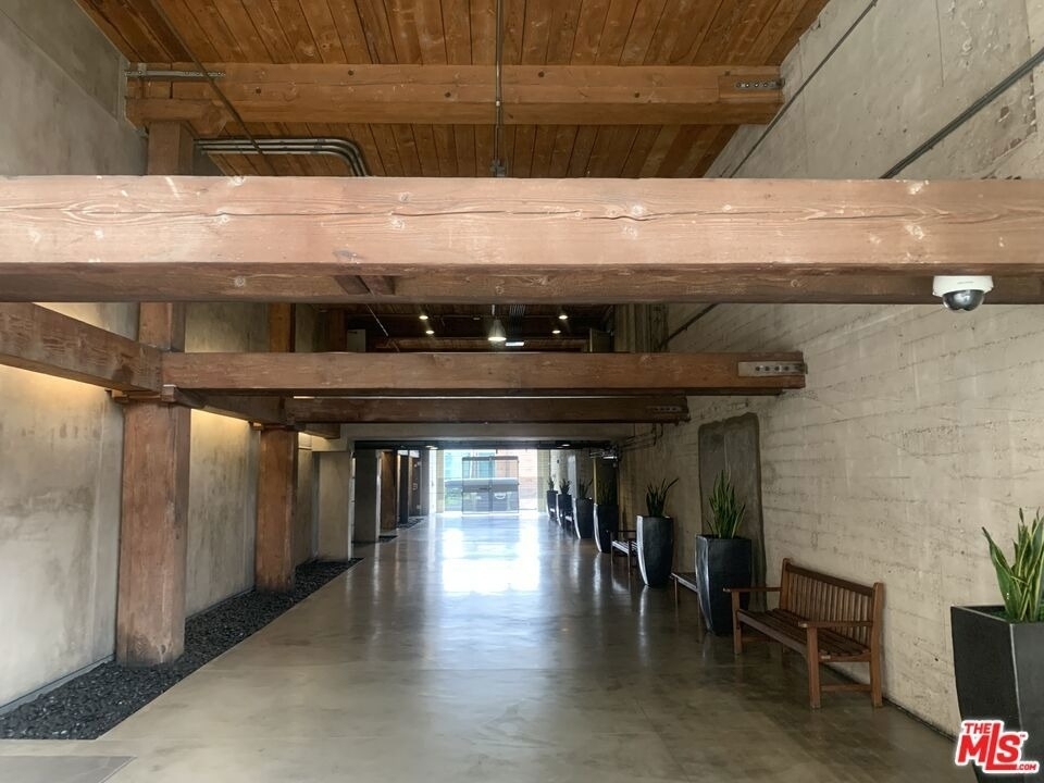527 Molino Street - Photo 22