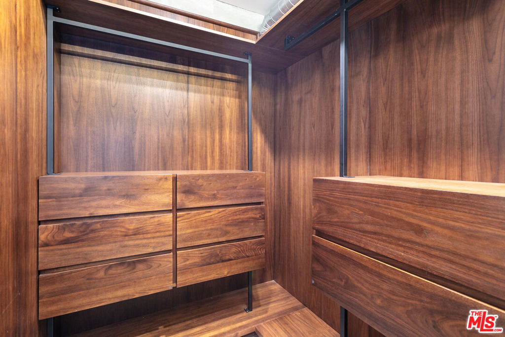 527 Molino Street - Photo 19