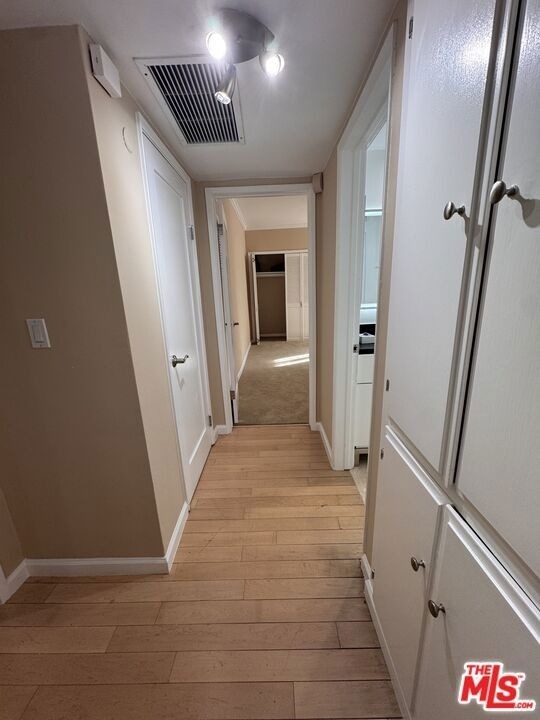 8550 Holloway Drive - Photo 14
