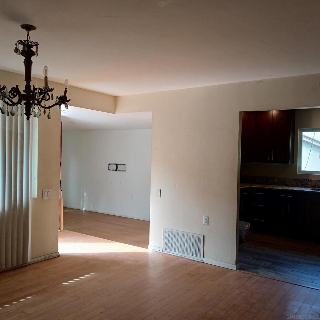 4849 54th - Photo 2