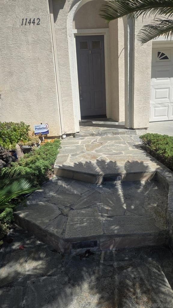 11442 Trailbrook Ln - Photo 2
