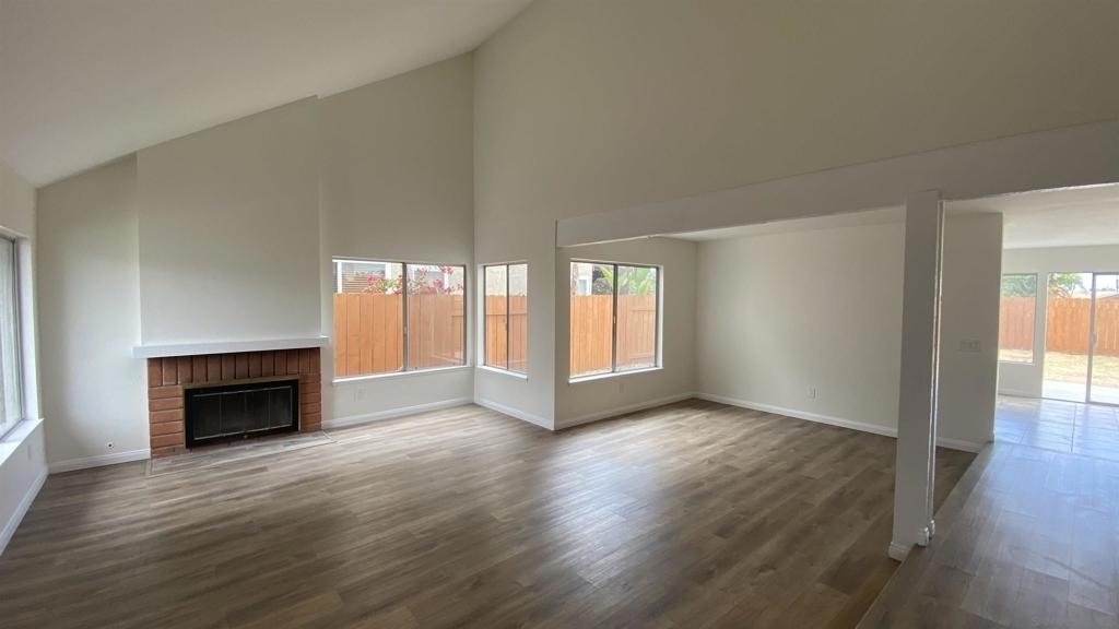 8703 Octans St - Photo 1