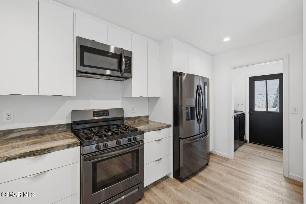 9218 Slater Terrace - Photo 13