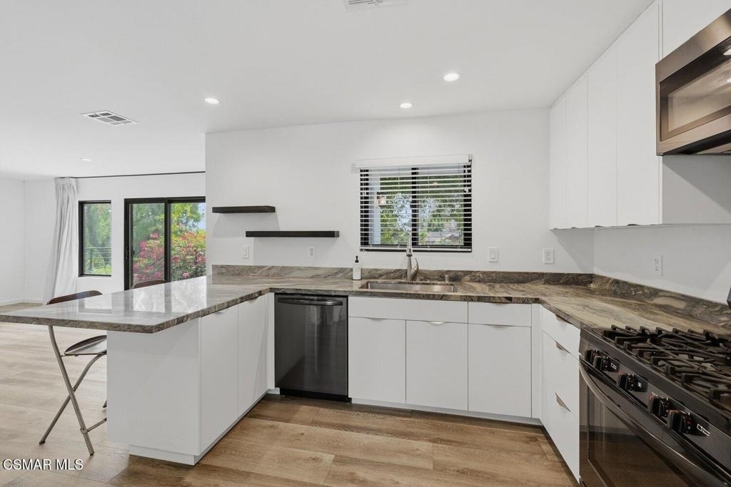 9218 Slater Terrace - Photo 12