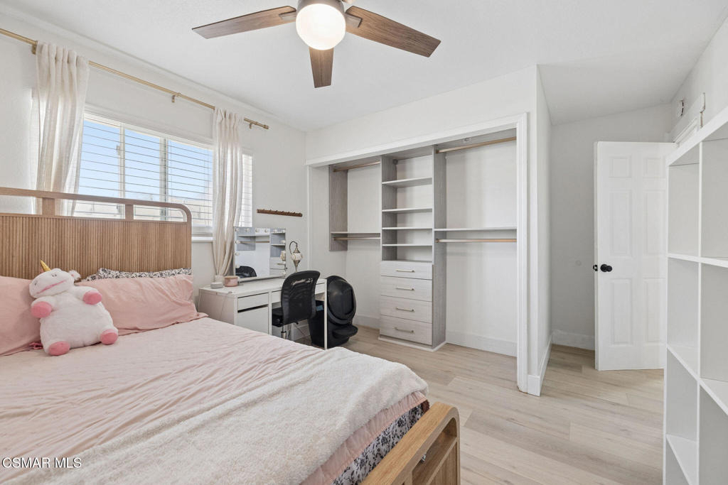 2301 Mono Street - Photo 23