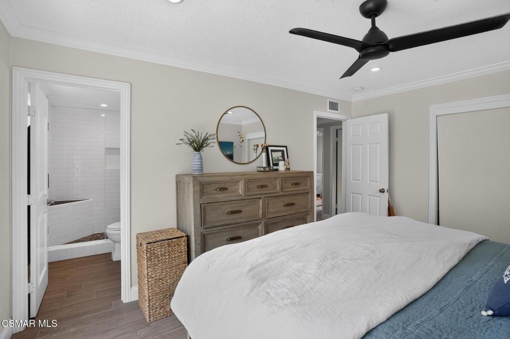 25031 Adelanto Drive - Photo 23