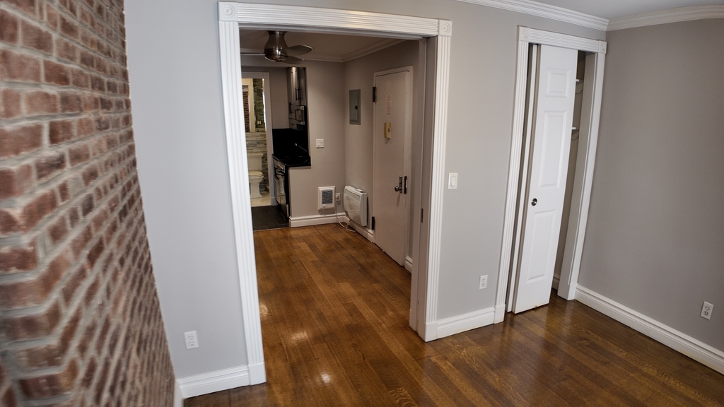 West 53rd Street - Photo 3