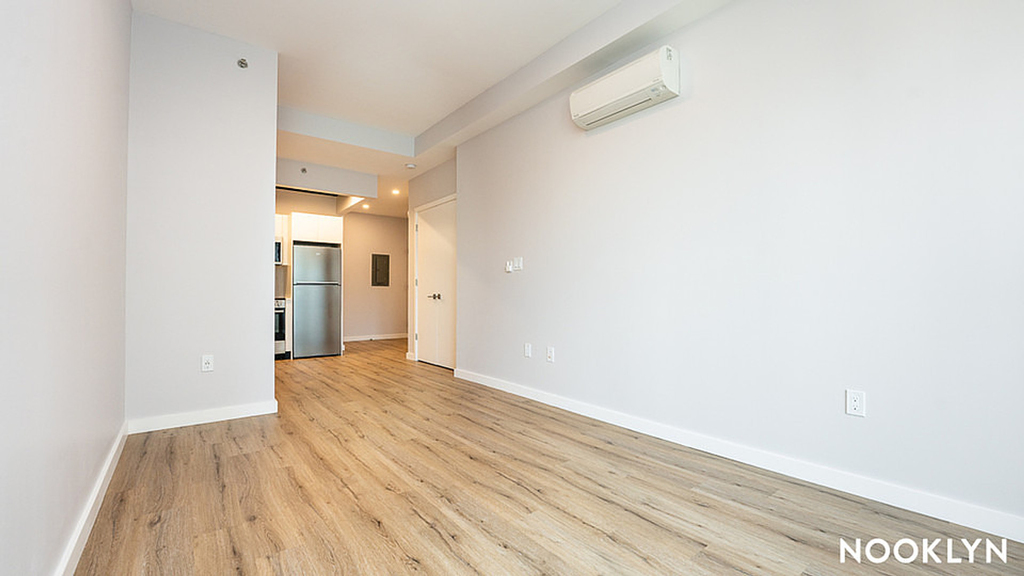 219 Lenox Rd 11226 - Photo 5